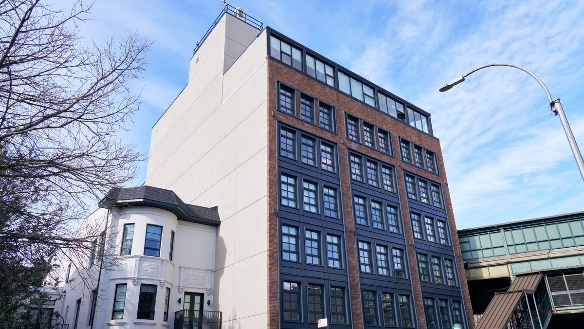 On an elevation this close to an elevated line, the window is the thinnest part of the facade and almost all the noise arrives through it.