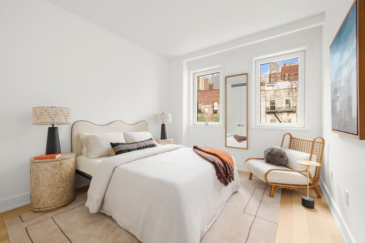 East 75th