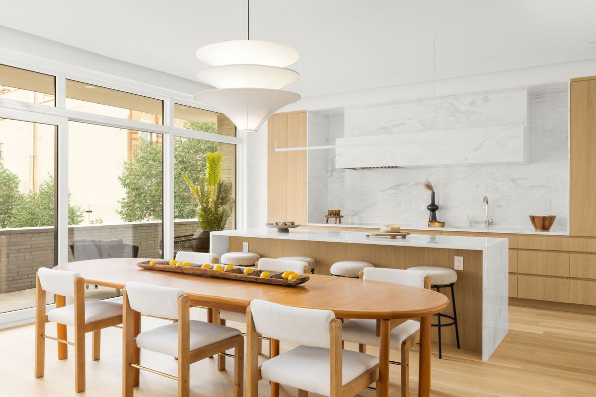 East 75th